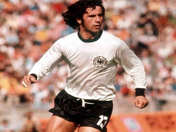 Cầu thủ huyền thoại Đức - Gerd Muller