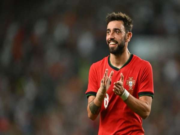 Bruno Fernandes: Ngôi sao sáng của bóng đá Bồ Đào Nha