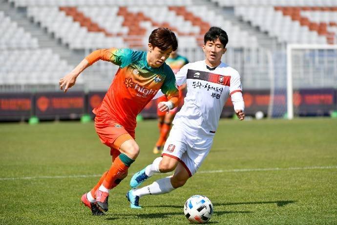 Đối đầu trận Gangwon vs Gimcheon Sangmu, 12h00 ngày 26/10